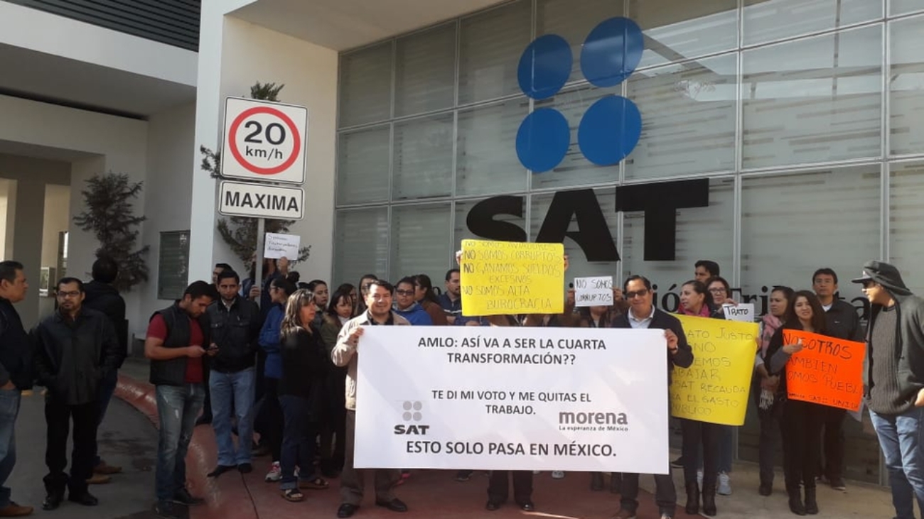 trabajadores-del-sat-protestan-por